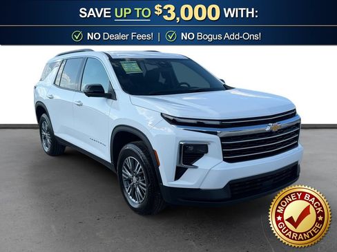 Used 2026 Chevrolet Traverse LT w/ Driver Confidence Package FWD image 10