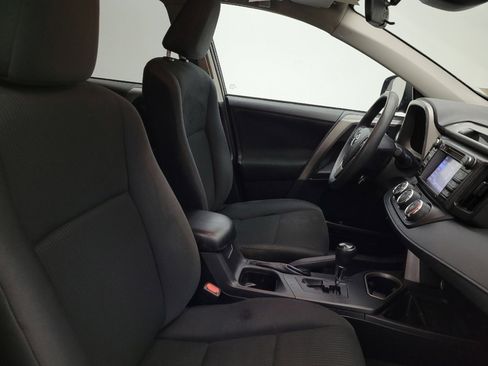 Used 2018 Toyota RAV4 LE w/ All Weather Liner Package image 21