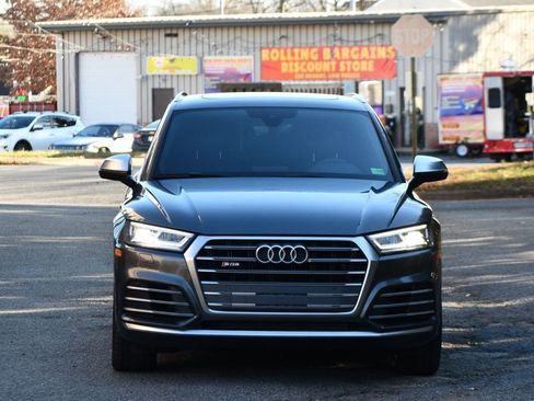 Used 2018 Audi SQ5 Premium Plus w/ S Sport Package image 2