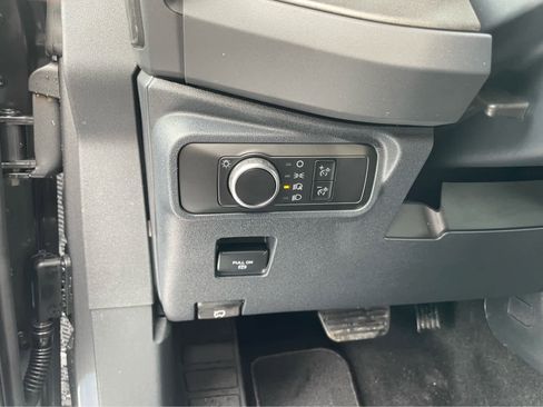 Used 2025 Ford Bronco Big Bend image 13