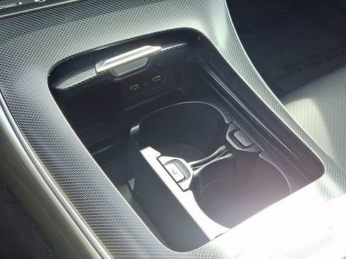 Used 2025 Mercedes-Benz C 300 4MATIC Sedan image 27