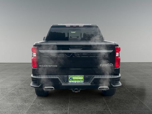 Used 2022 Chevrolet Silverado 1500 High Country w/ Technology Package AWD/4WD image 7
