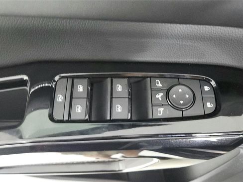 New 2026 Nissan Pathfinder Platinum w/ Cargo Package image 10