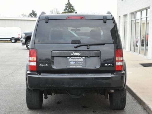Used 2008 Jeep Liberty Sport w/ Popular Equipment Group image 5