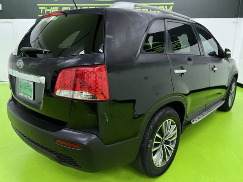 Used 2012 Kia Sorento LX w/ Convenience Pkg FWD image 9