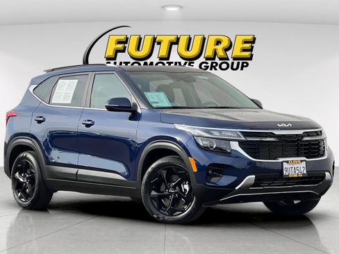 Used 2026 Kia Seltos EX w/ EX Sunroof Package image 1