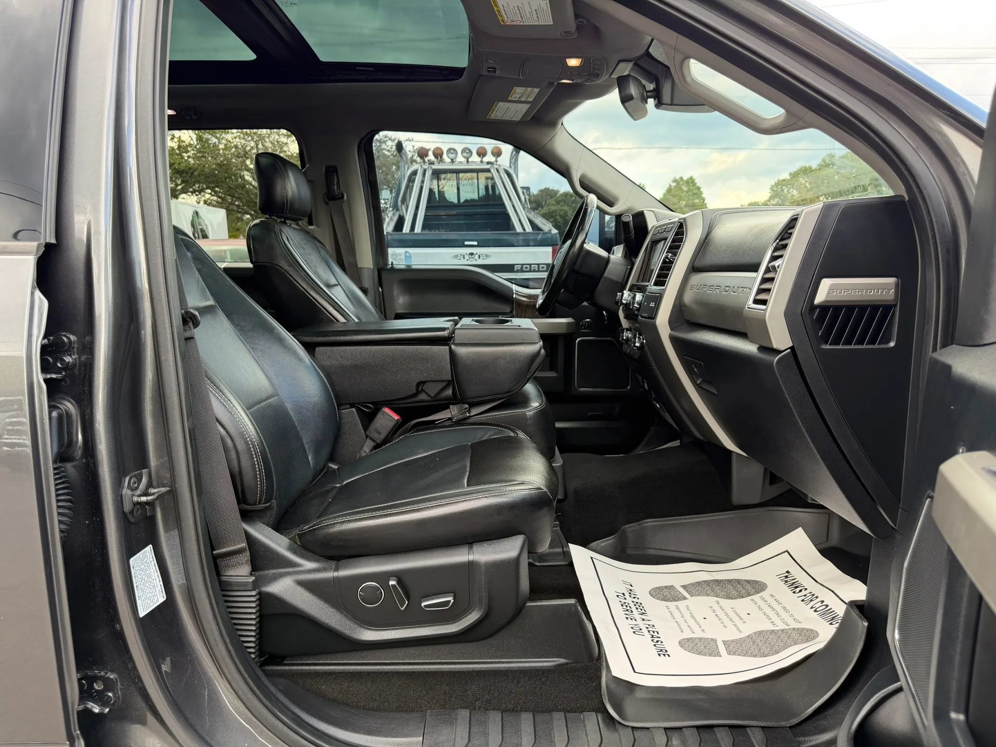 Used 2017 Ford F450 Lariat w/ Lariat Ultimate Package AWD/4WD image 33
