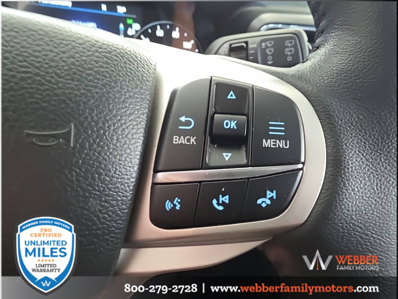 Used 2023 Ford Explorer XLT w/ Equipment Group 202A AWD/4WD image 24