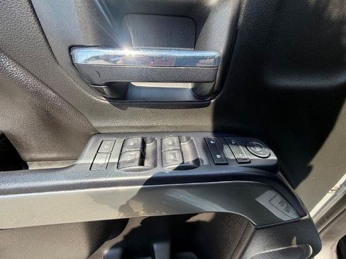 Used 2019 Chevrolet Silverado 1500 LT AWD/4WD image 21