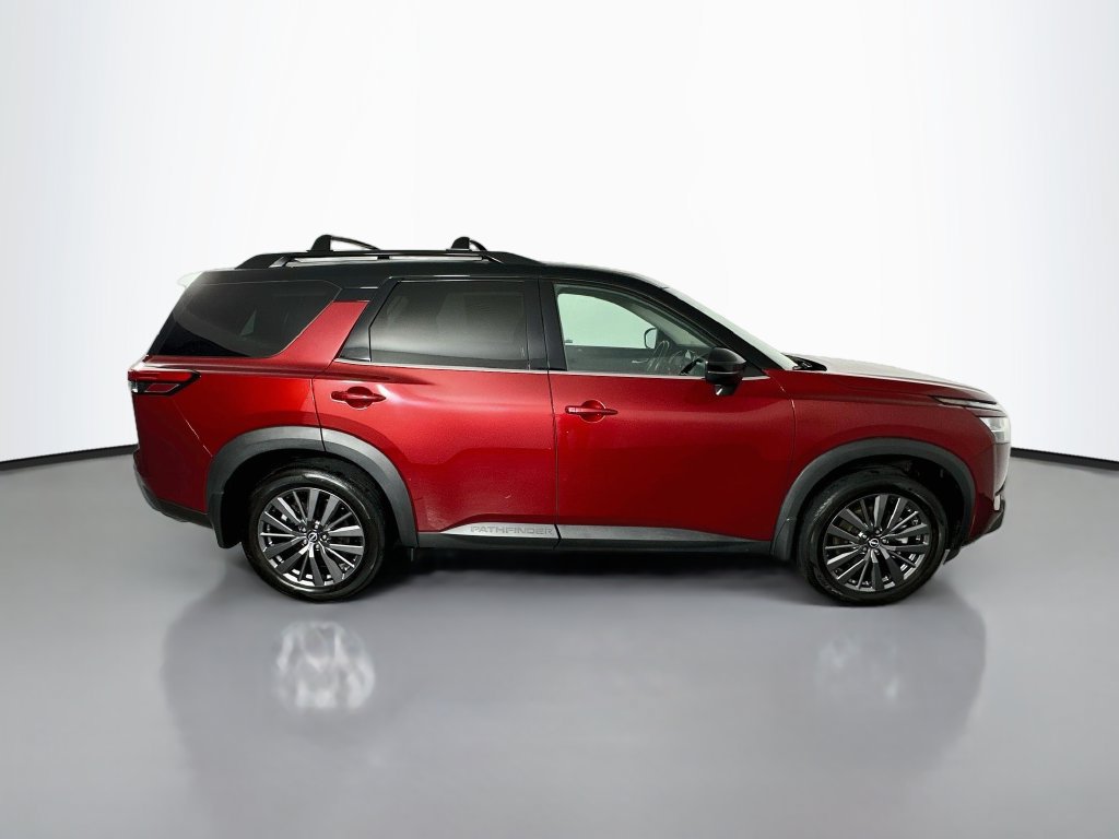 Used 2024 Nissan Pathfinder SL w/ SL Premium Package FWD image 8
