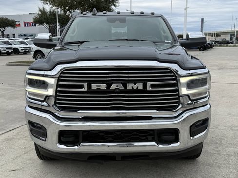 Used 2020 RAM 3500 Laramie image 10