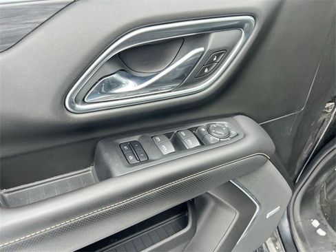 Used 2021 GMC Yukon SLT w/ SLT Luxury Plus Package image 24