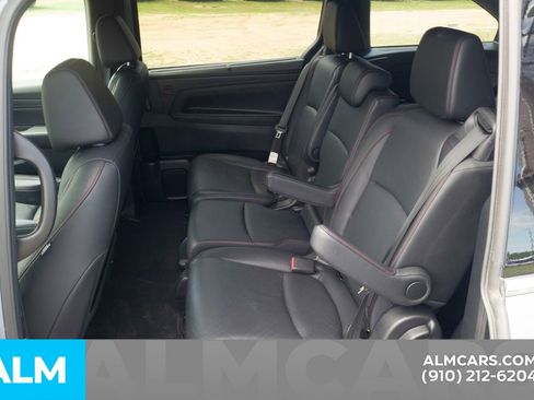 Used 2025 Honda Odyssey Sport-L image 20