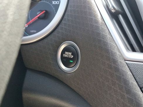 Used 2022 Chevrolet Malibu LT image 24