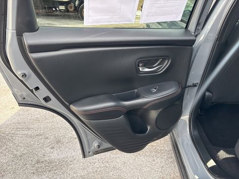 Used 2025 Honda HR-V Sport image 10