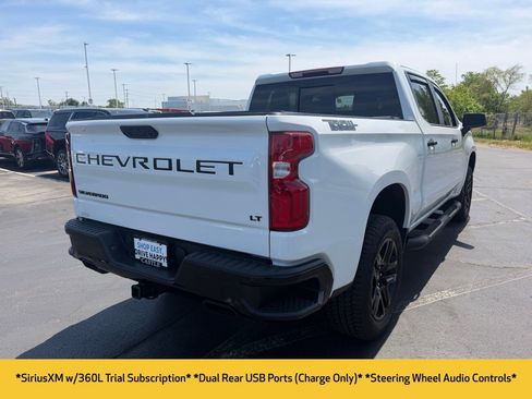 Used 2025 Chevrolet Silverado 1500 LT Trail Boss w/ Convenience Package II AWD/4WD image 8