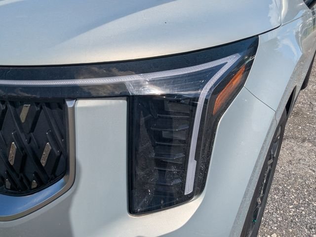 New 2026 Kia Carnival EX FWD image 9