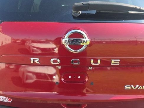 Used 2021 Nissan Rogue SV AWD/4WD image 46