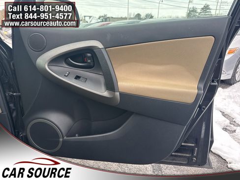 Used 2011 Toyota RAV4 4WD image 16