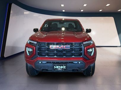 New 2026 GMC Canyon Elevation w/ Convenience Package
