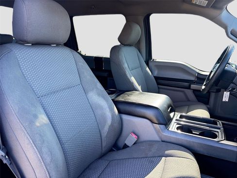 Used 2020 Ford F150 XLT image 28