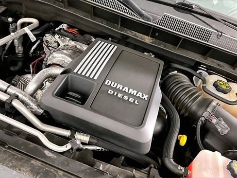 Used 2024 Chevrolet Silverado 1500 High Country w/ Technology Package image 31