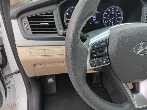 Used 2018 Hyundai Sonata SE w/ Cargo Package image 20