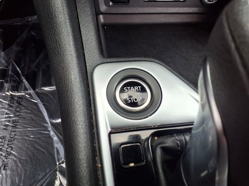 Used 2024 Nissan Sentra SV FWD image 10