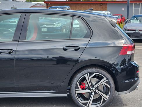 New 2025 Volkswagen GTI SE image 3