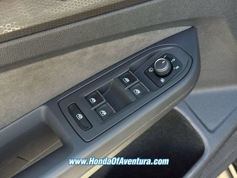 Used 2024 Volkswagen GTI S FWD image 21