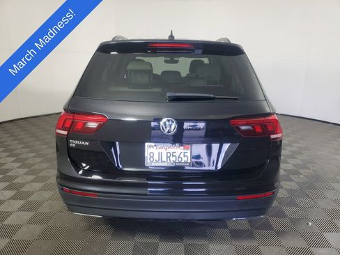Used 2019 Volkswagen Tiguan SE w/ Panoramic Sunroof Package image 5