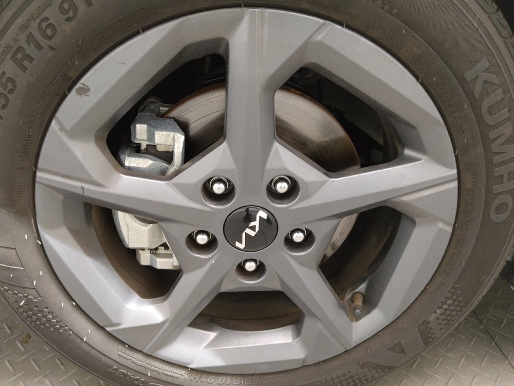 Used 2025 Kia K4 FWD image 31