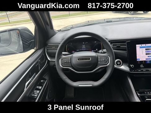 Used 2022 Jeep Wagoneer Series I w/ Convenience Group I AWD/4WD image 13