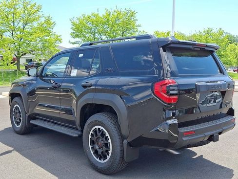 New 2026 Toyota 4Runner TRD Off-Road Premium AWD/4WD image 4