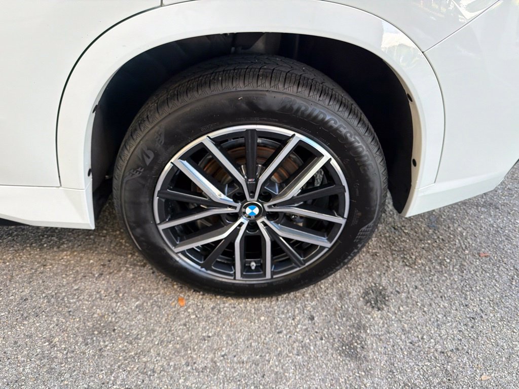 Used 2026 BMW X1 xDrive28i AWD/4WD image 19