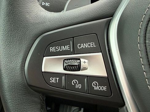 Used 2026 BMW X5 xDrive50e AWD/4WD image 17
