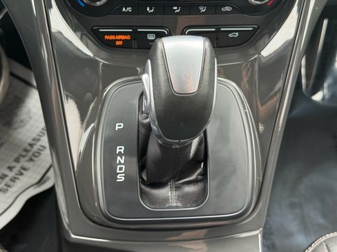 Used 2015 Ford Escape Titanium FWD image 15