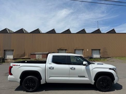 Used 2023 Toyota Tundra Limited w/ TRD Off-Road Package AWD/4WD image 4