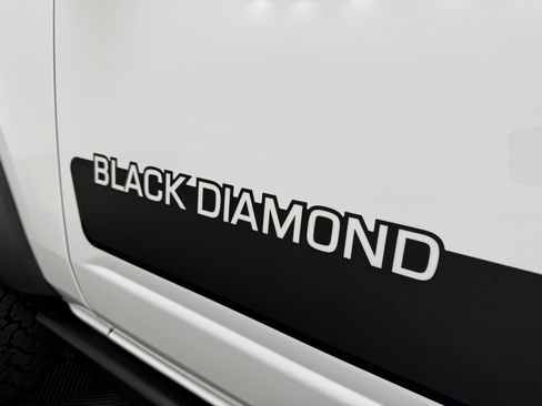 New 2025 Ford Bronco Big Bend w/ Black Diamond Package AWD/4WD image 11