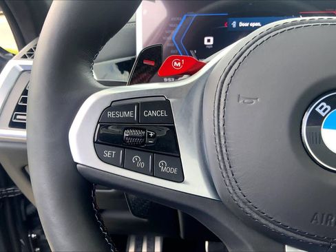 Used 2025 BMW X6 M Competition w/ Executive Package image 21