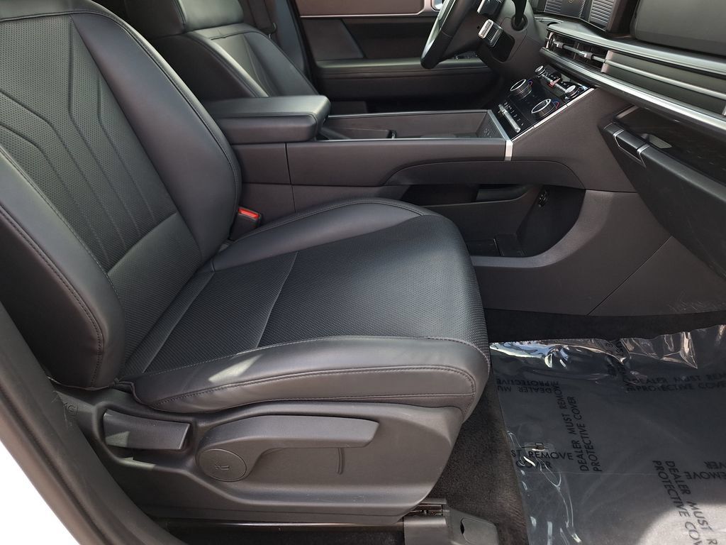 Certified 2024 Hyundai Santa Fe SEL FWD image 26