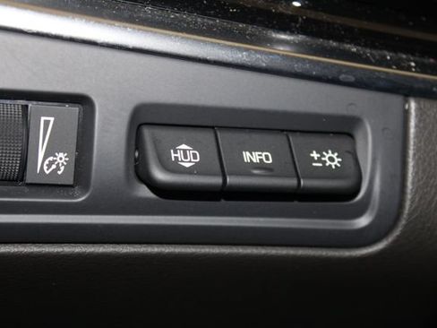 Used 2024 Cadillac XT6 Sport w/ Technology Package AWD/4WD image 26