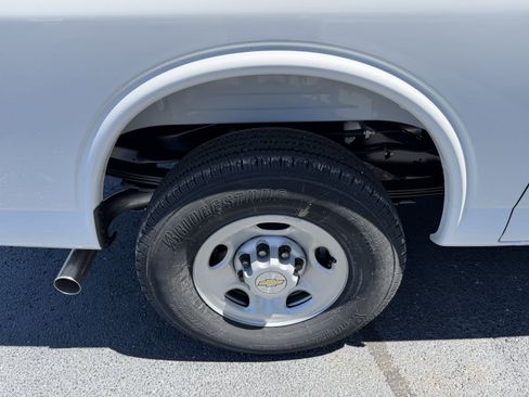 New 2026 Chevrolet Express 2500 w/ Driver Convenience Package RWD image 8