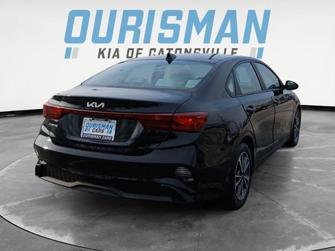 Used 2023 Kia Forte LXS image 6