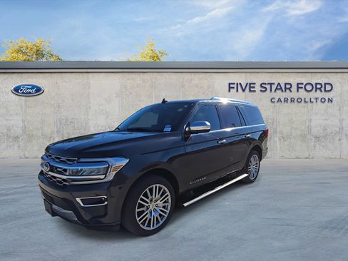 Certified 2022 Ford Expedition Platinum image 4