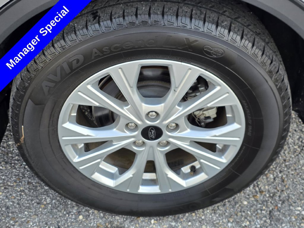 Used 2024 Ford Escape Active w/ Cold Weather Package FWD image 36