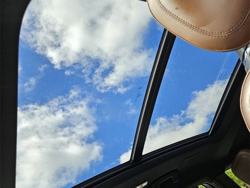 Certified 2022 Lincoln Aviator Grand Touring w/ Equipment Group 301A image 4