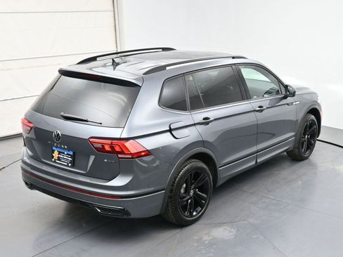 Used 2024 Volkswagen Tiguan SE R-Line AWD/4WD image 32