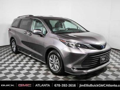 Used 2024 Toyota Sienna XLE