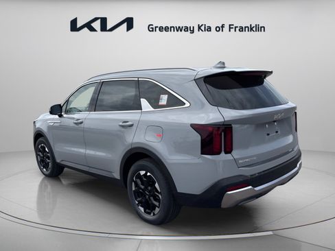 New 2026 Kia Sorento S FWD image 5
